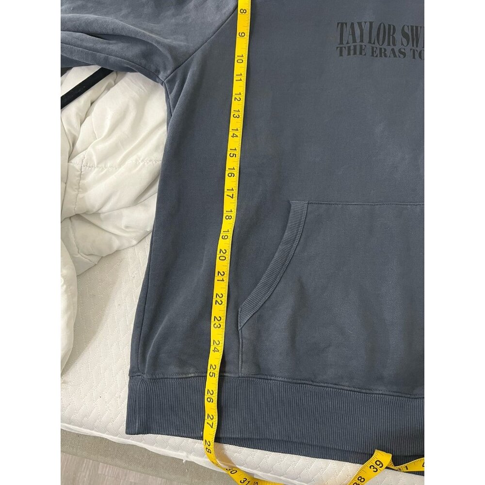 Taylor Swift Eras Tour Dark Gray Blue Sweatshirt Size Large 2023 2024 Pockets - Picture 14 of 15
